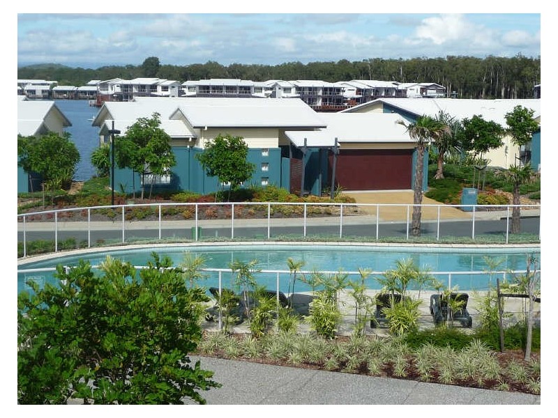 33/1 Manacor Place, Coombabah QLD 4216