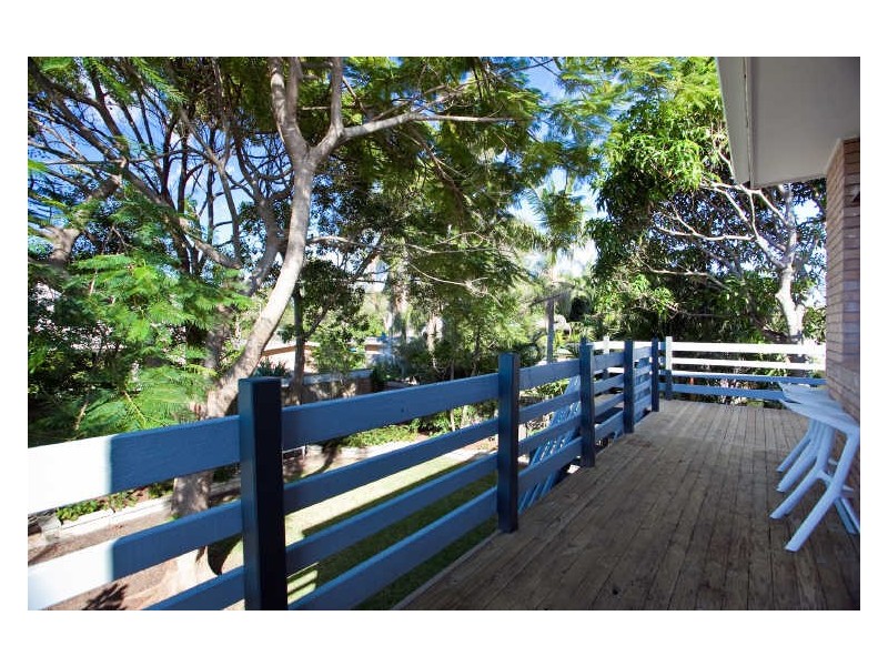 36 Clam Street, Runaway Bay QLD 4216