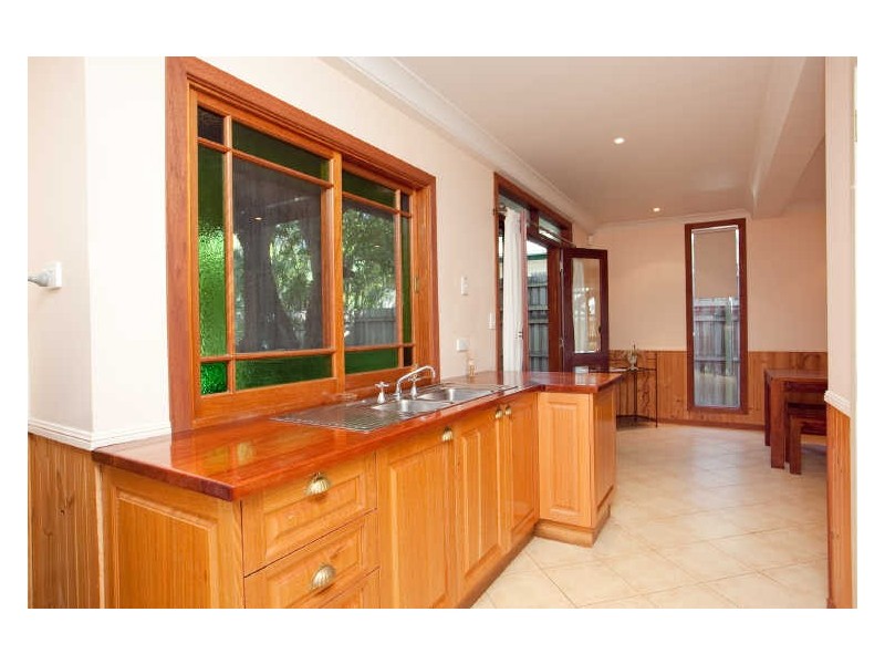 36 Clam Street, Runaway Bay QLD 4216