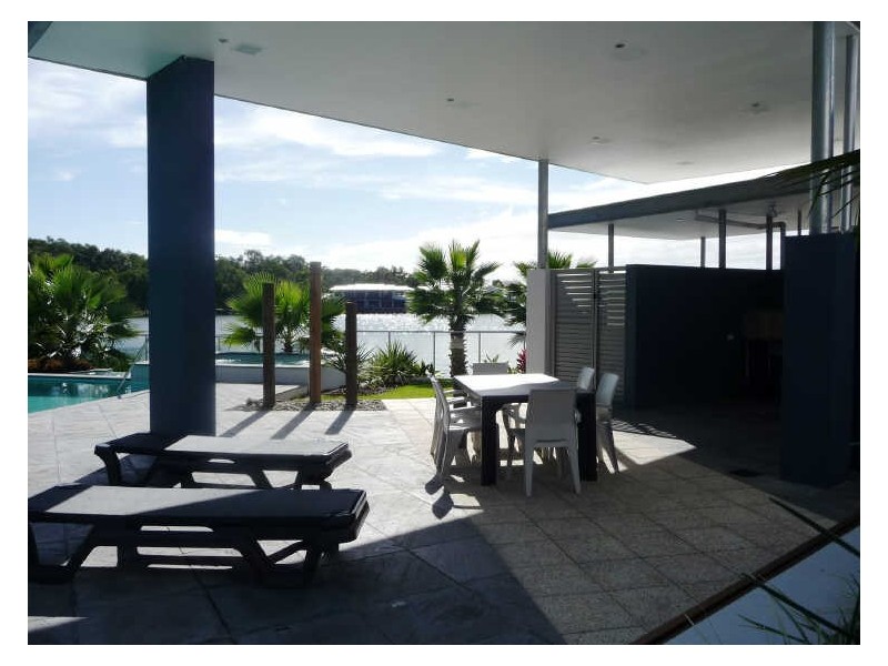 31/181 Lae Drive, Coombabah QLD 4216
