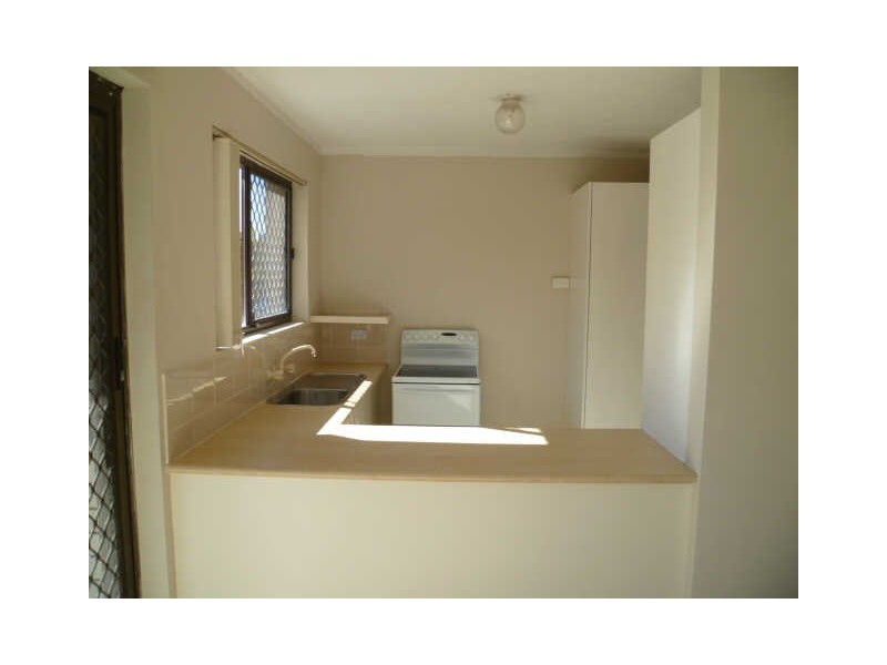 9/3 Ahern Street, Labrador QLD 4215