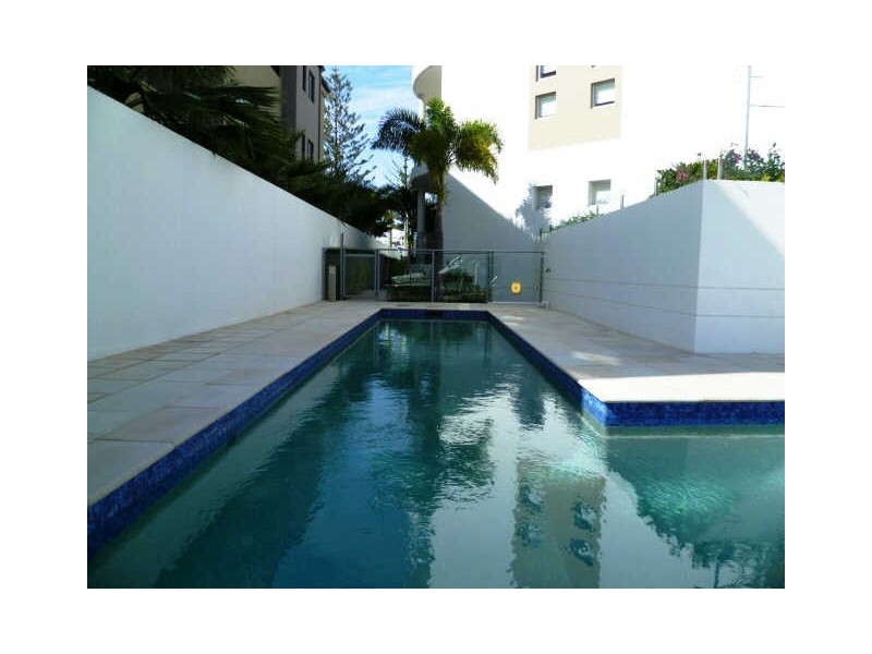 6/32-34 Oatland Esplanade, Runaway Bay QLD 4216