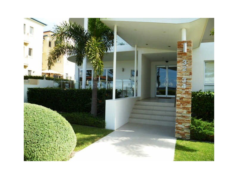 6/32-34 Oatland Esplanade, Runaway Bay QLD 4216