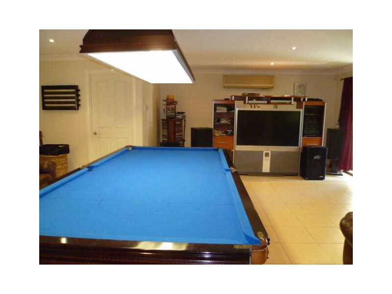 5 Aroa Court, Runaway Bay QLD 4216