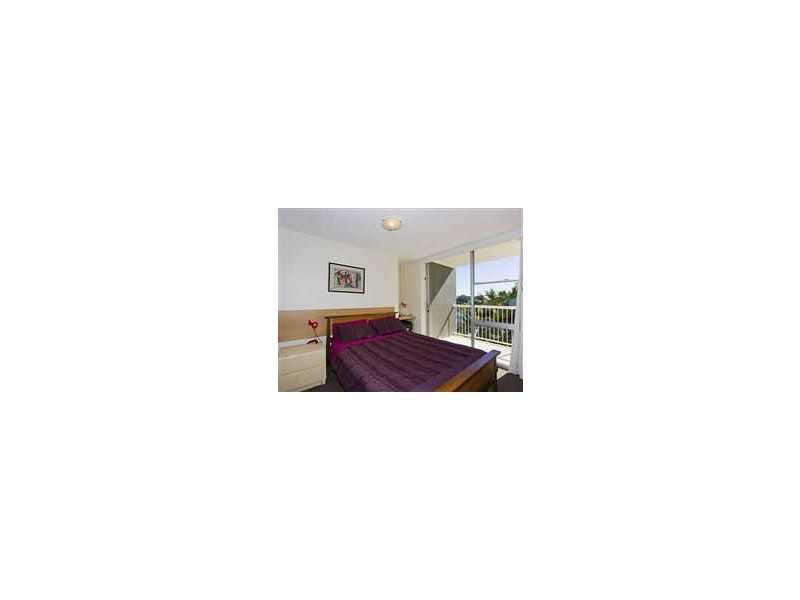 32/40 Watson Esplanade, Surfers Paradise QLD 4217