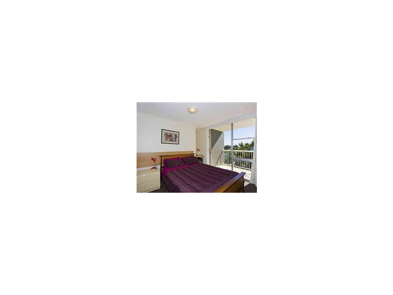 32/40 Watson Esplanade, Surfers Paradise QLD 4217