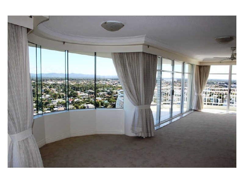 17D/5 Bayview Street, Runaway Bay QLD 4216