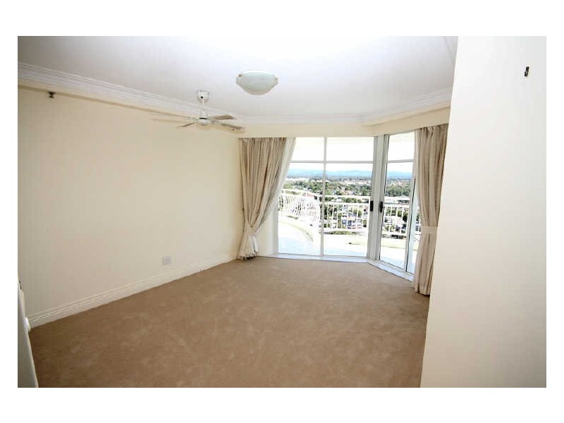 17D/5 Bayview Street, Runaway Bay QLD 4216