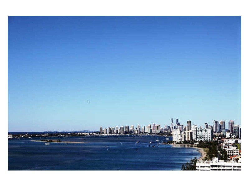 17D/5 Bayview Street, Runaway Bay QLD 4216