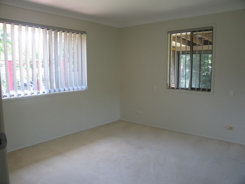 59 Pinkwood Drive, Ashmore QLD 4214