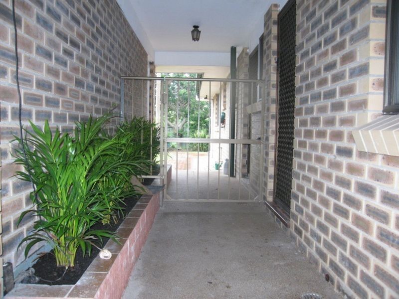 59 Pinkwood Drive, Ashmore QLD 4214