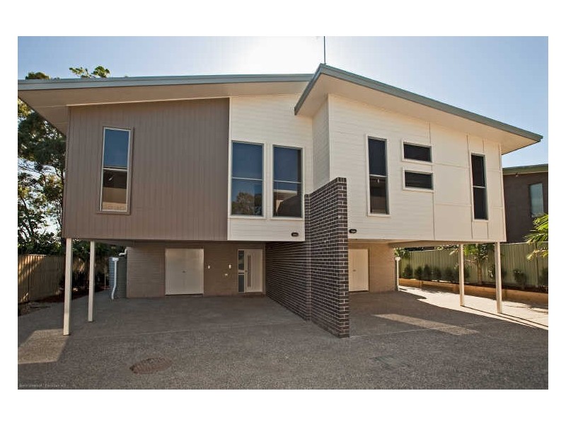 39 Gordon Street, Labrador QLD 4215