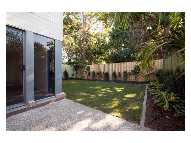 39 Gordon Street, Labrador QLD 4215