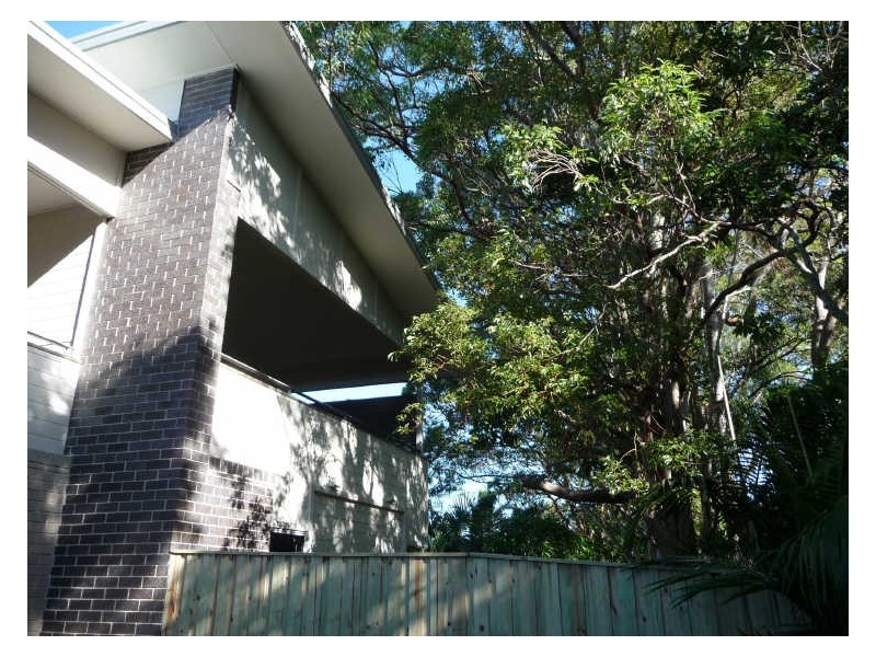 39 Gordon Street, Labrador QLD 4215