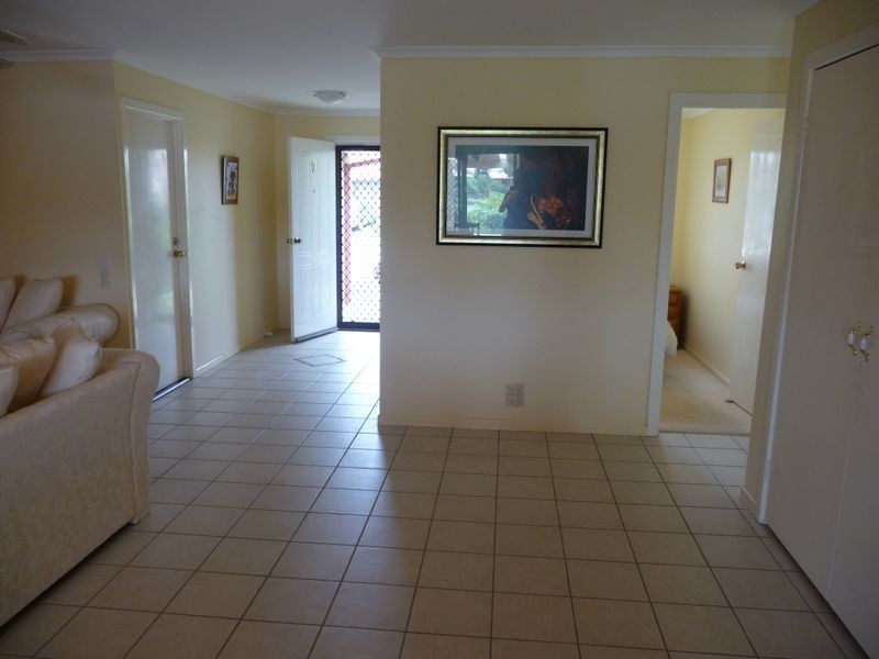 2/39 Kangaroo Avenue, Coombabah QLD 4216