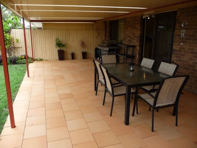 2/39 Kangaroo Avenue, Coombabah QLD 4216