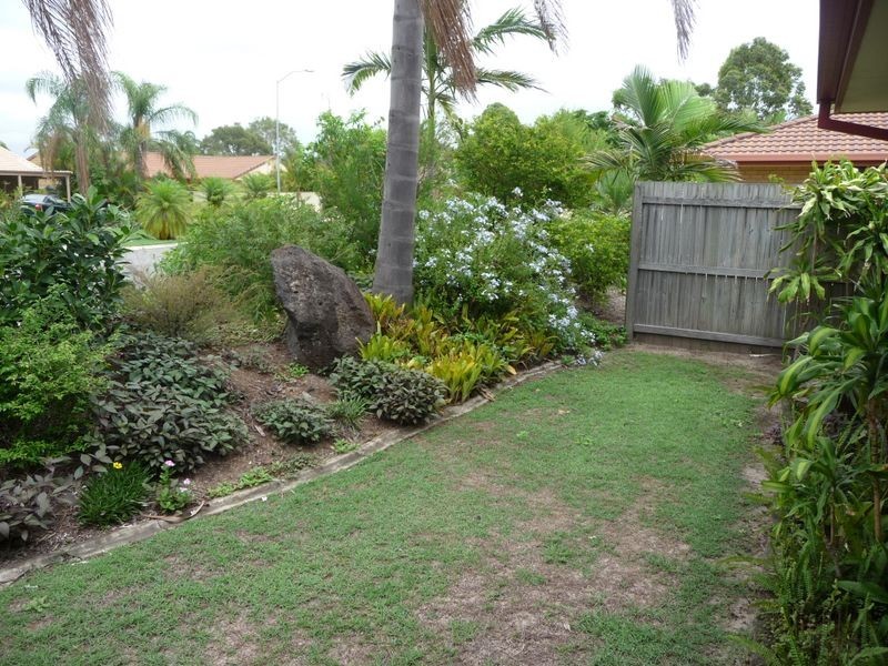 2/39 Kangaroo Avenue, Coombabah QLD 4216