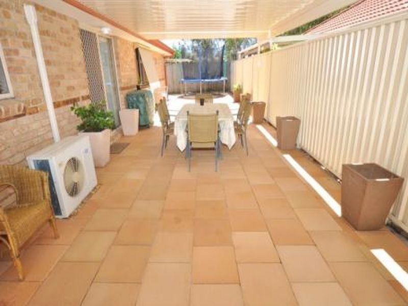 27 Renoir Drive, Coombabah QLD 4216