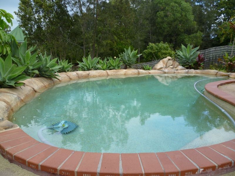 15 River Oak Drive, Helensvale QLD 4212