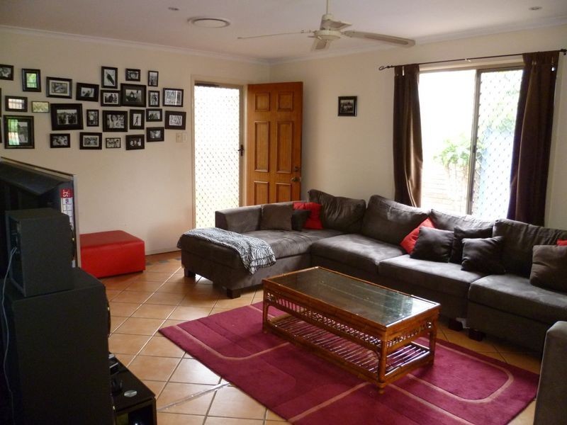 15 River Oak Drive, Helensvale QLD 4212