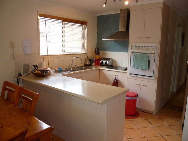 15 River Oak Drive, Helensvale QLD 4212