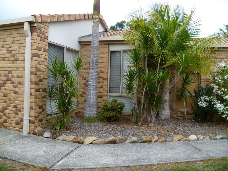 15 River Oak Drive, Helensvale QLD 4212