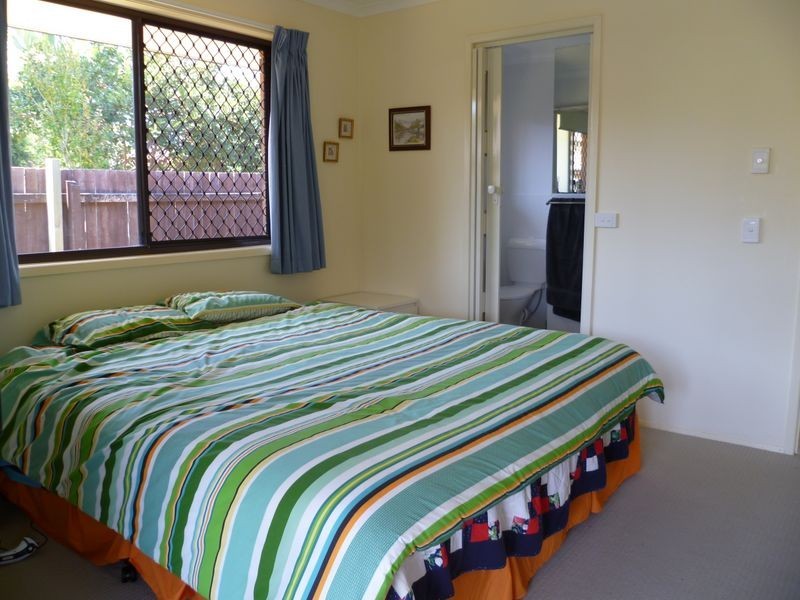 2/9 Possum Crescent, Coombabah QLD 4216