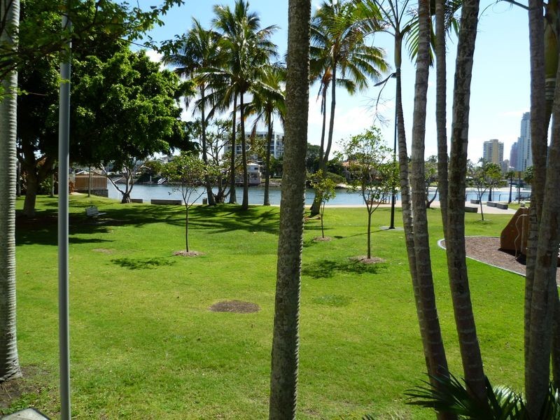 41/40 Watson Esplanade, Surfers Paradise QLD 4217