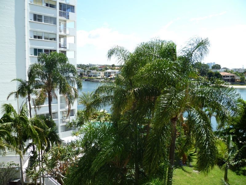 41/40 Watson Esplanade, Surfers Paradise QLD 4217