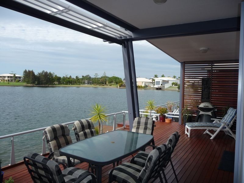 10/181 Lae Drive, Coombabah QLD 4216