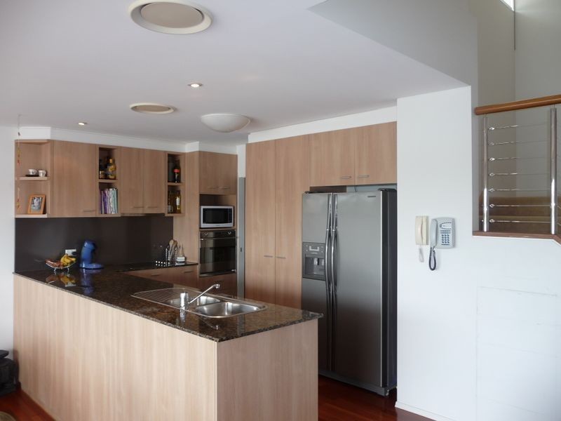 10/181 Lae Drive, Coombabah QLD 4216