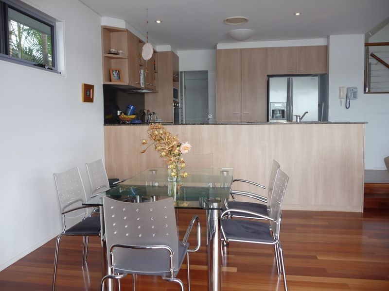10/181 Lae Drive, Coombabah QLD 4216
