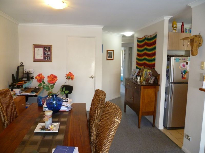 17/18 Jennifer Avenue, Runaway Bay QLD 4216