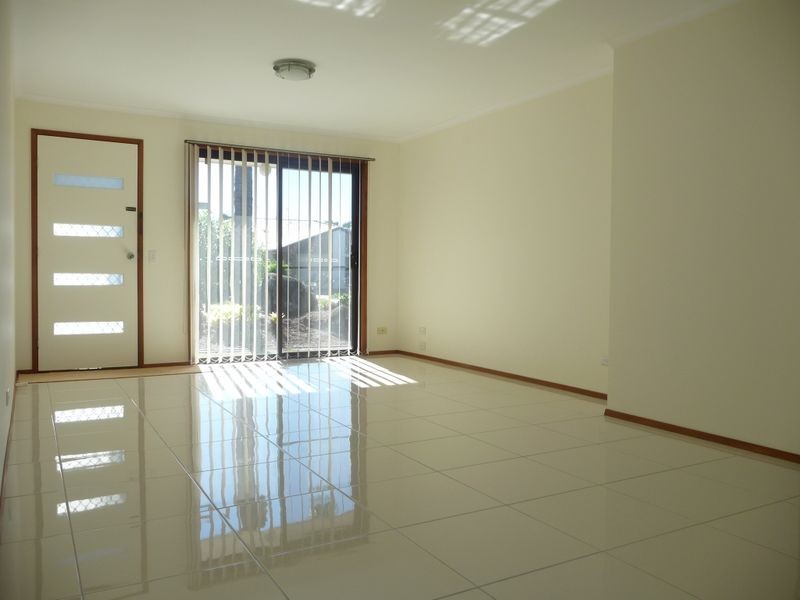 2/36 Kangaroo Avenue, Coombabah QLD 4216