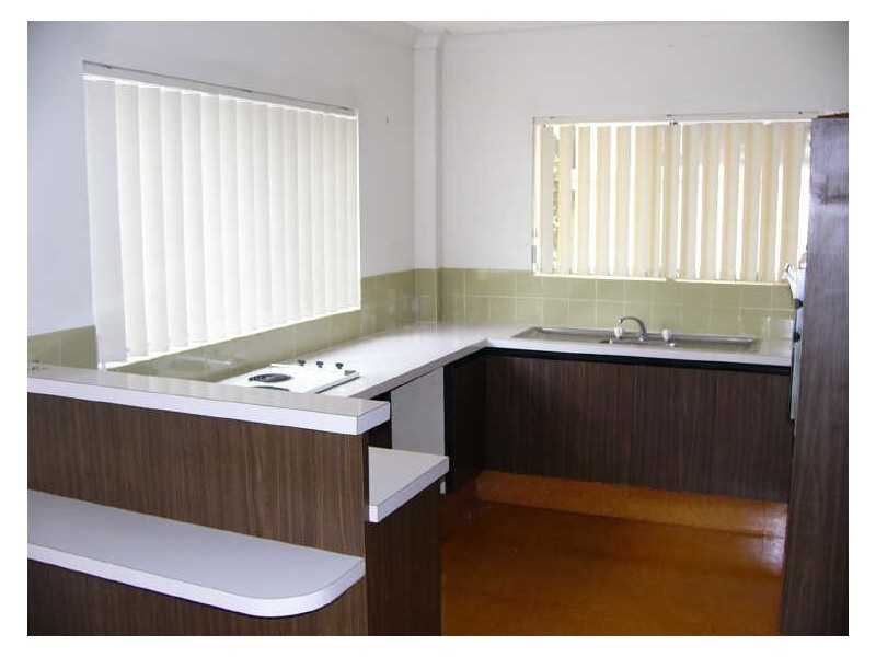 6/45 Bayview  Street, Runaway Bay QLD 4216