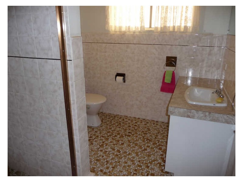 6/45 Bayview  Street, Runaway Bay QLD 4216