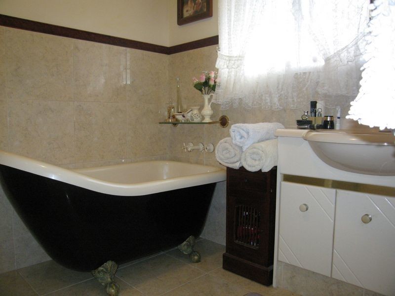 292 Oxley Drive, Coombabah QLD 4216