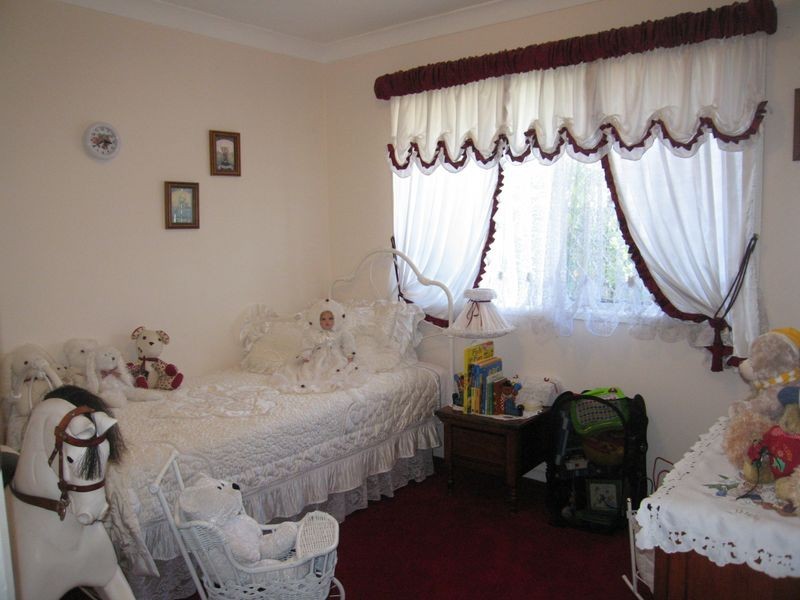 292 Oxley Drive, Coombabah QLD 4216