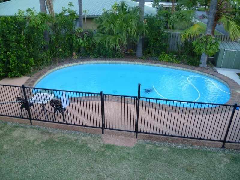 17 Magnolia Avenue, Hollywell QLD 4216