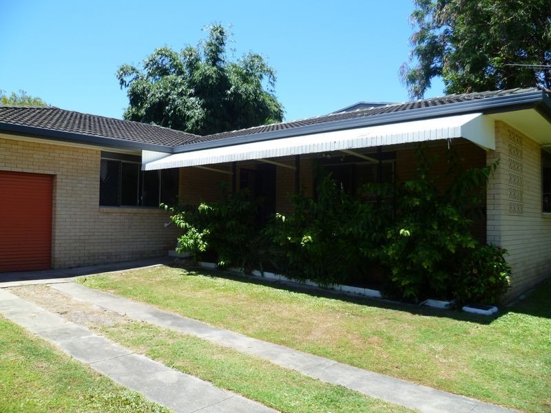45 Ashbourne Terrace, Biggera Waters QLD 4216