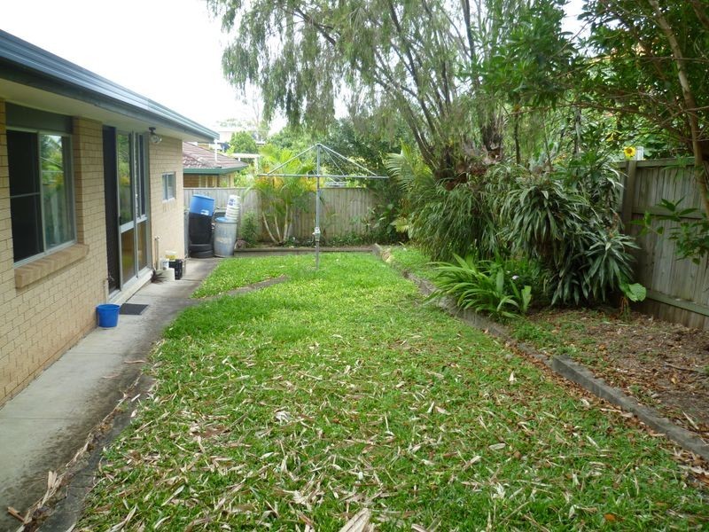 45 Ashbourne Terrace, Biggera Waters QLD 4216