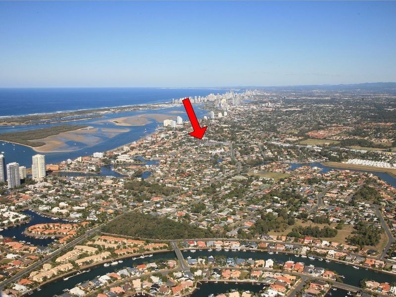 34 Government Road, Labrador QLD 4215