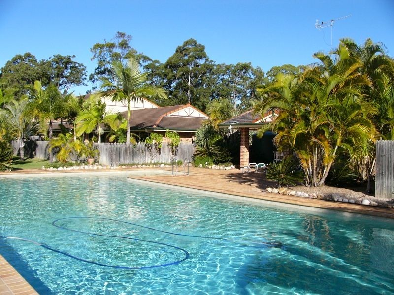 1/414 Pine Ridge Road, Coombabah QLD 4216
