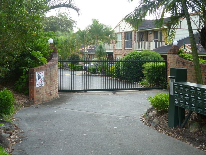1/414 Pine Ridge Road, Coombabah QLD 4216