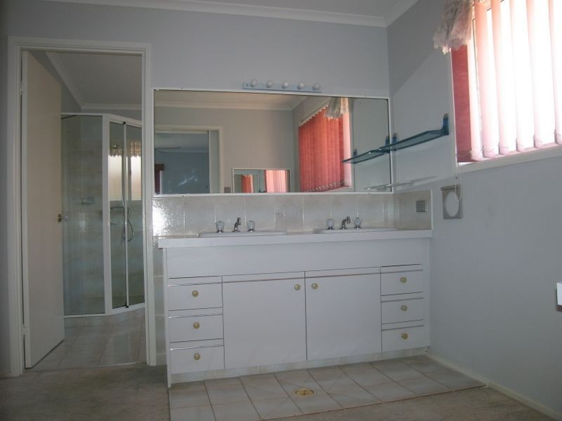 26 Midnight Court, Runaway Bay QLD 4216