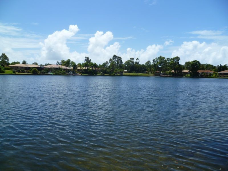 2/39 Kangaroo Avenue, Coombabah QLD 4216