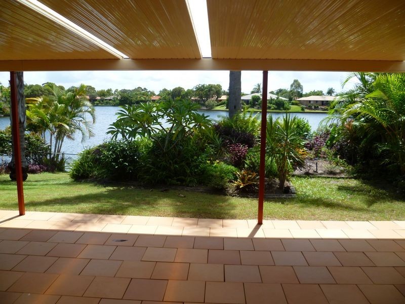 2/39 Kangaroo Avenue, Coombabah QLD 4216