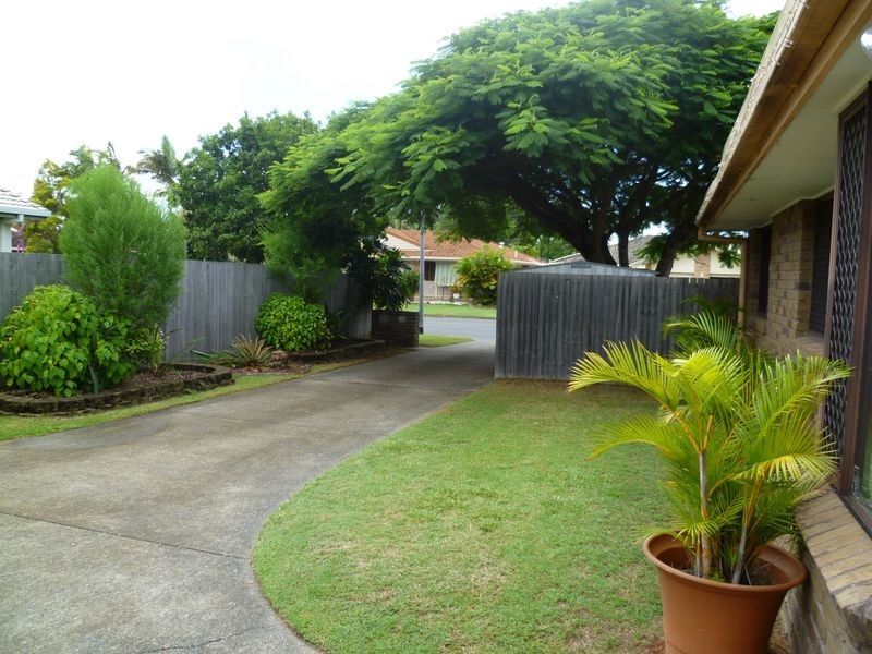 1/7 Sanctuary Court, Coombabah QLD 4216