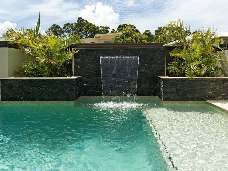 103 Compass Drive, Biggera Waters QLD 4216