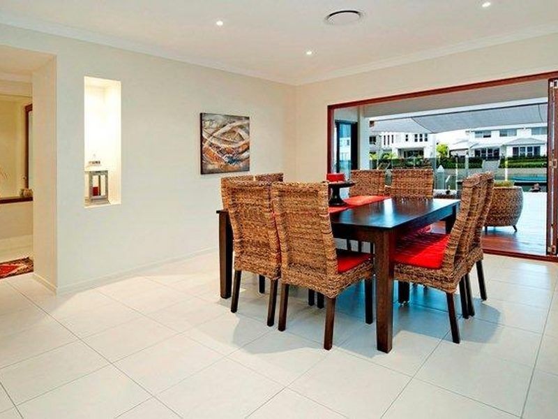 103 Compass Drive, Biggera Waters QLD 4216